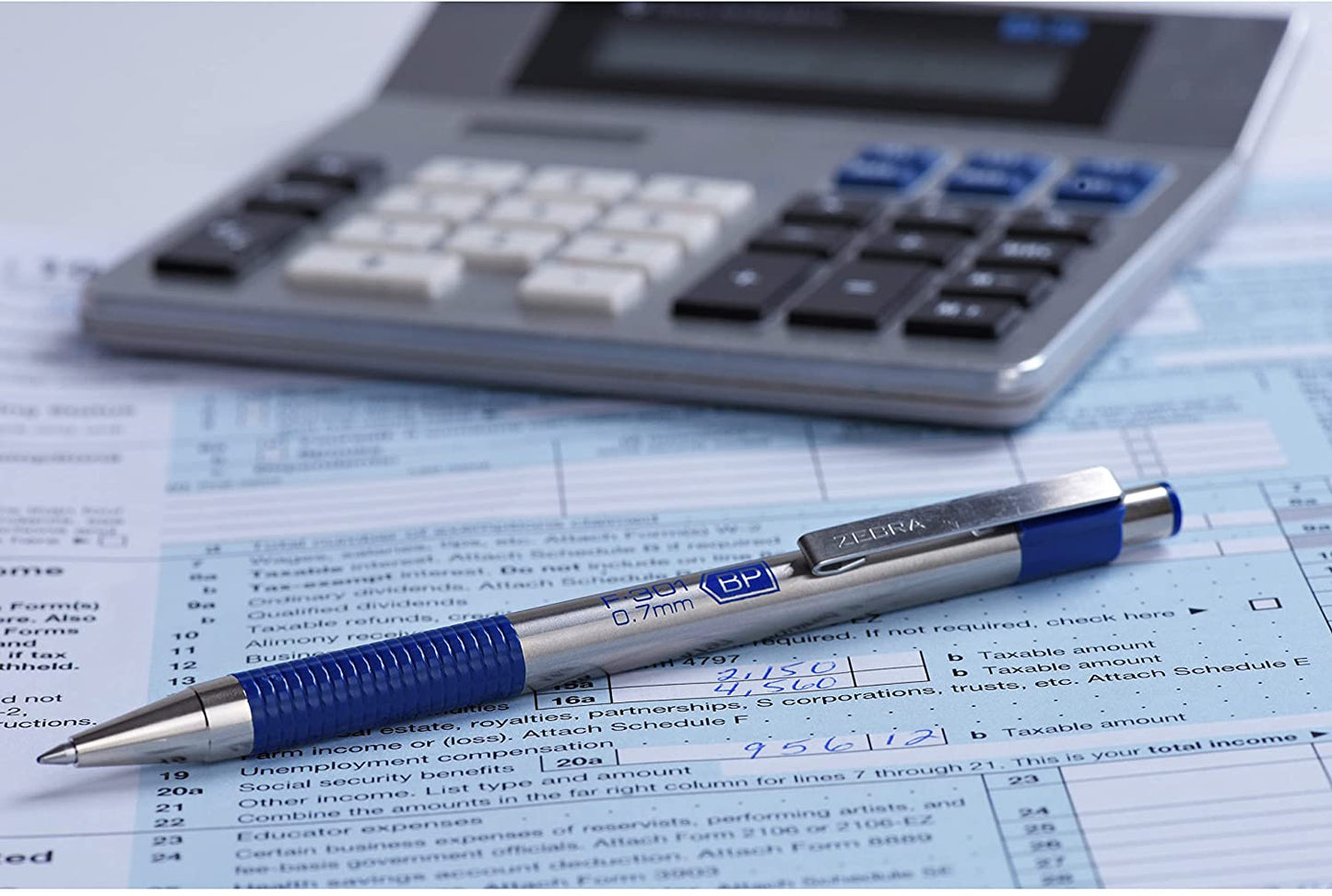 Zebra Pen F-301 Ballpoint Stainless Steel Retractable Pen. Fine Point. 0.7mm. Black Ink. 12-Count (27110)